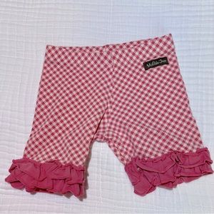 Matilda Jane GUC size 6 ruffle shorties coral and cream gingham